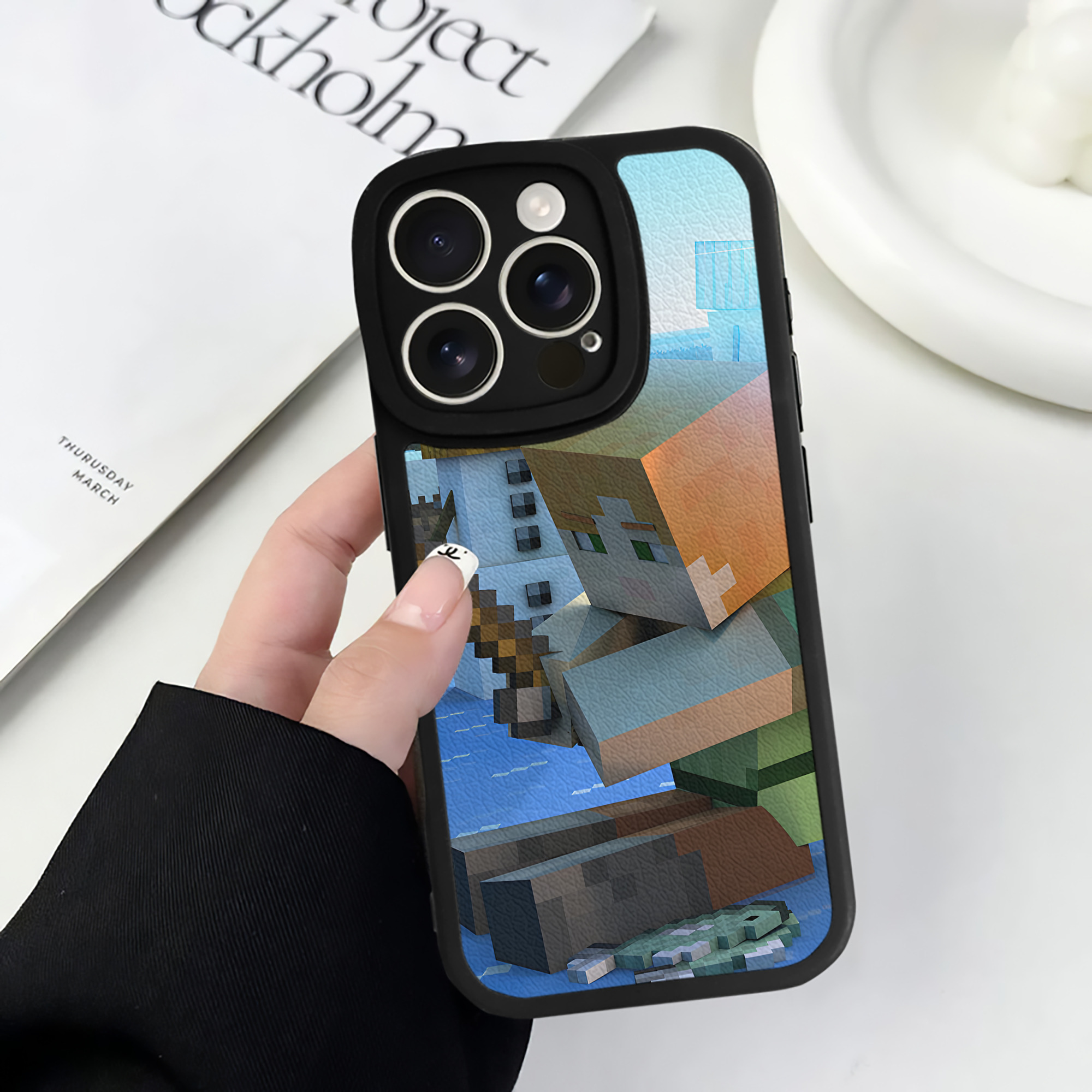 （画像用） マインクラフト ブロックの世界 Minecraft MC Block world 【iPhone 16シリーズ対応】シリコンスマホケース（レザー調） 材質：シリコン